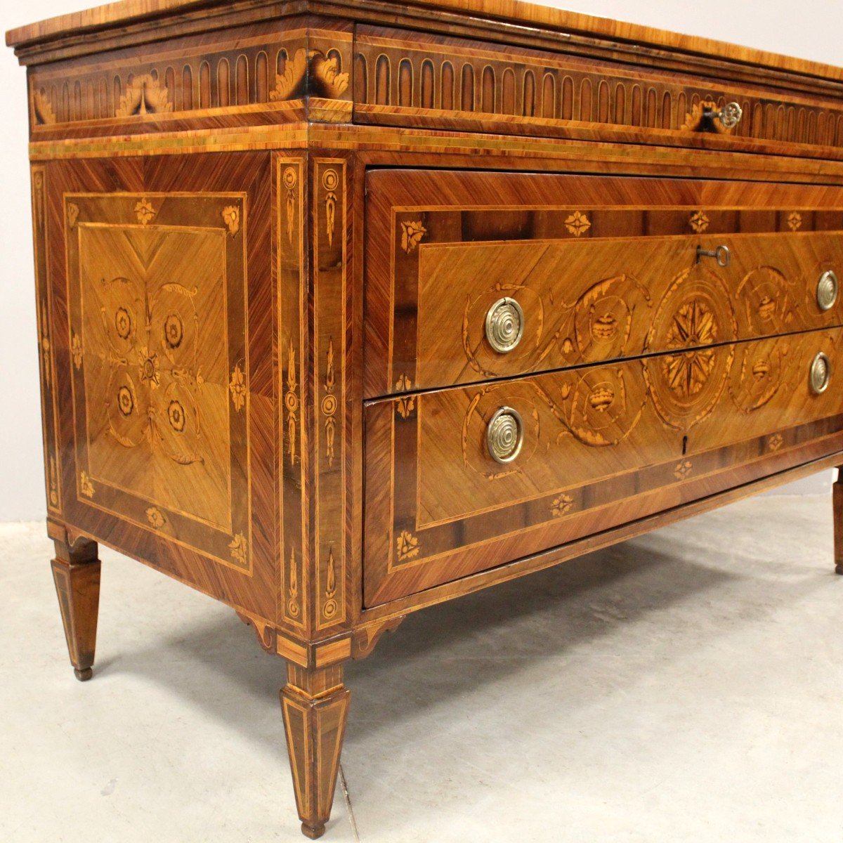 Antique Louis XVI Neoclassical Chest Of Drawers In Marquetry - Italy 18th-photo-4