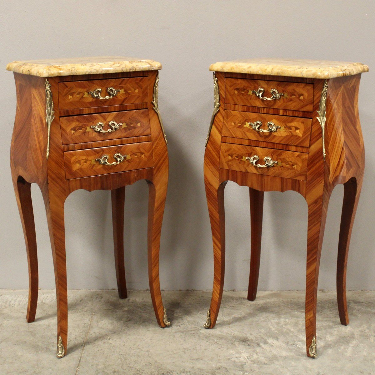 Antique Pair Of Napoleon III Bedsides Nightstands Tables In Marquetry