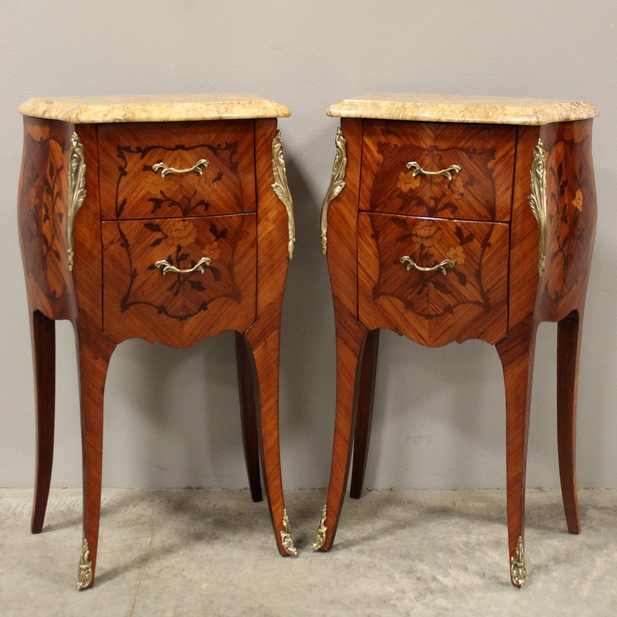 Ancien paire chiffonnière tables de chevets Napoleon III en marqueterie