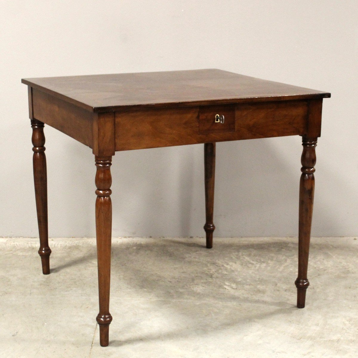 Antique Louis Philippe Table In Walnut - Italy 19th