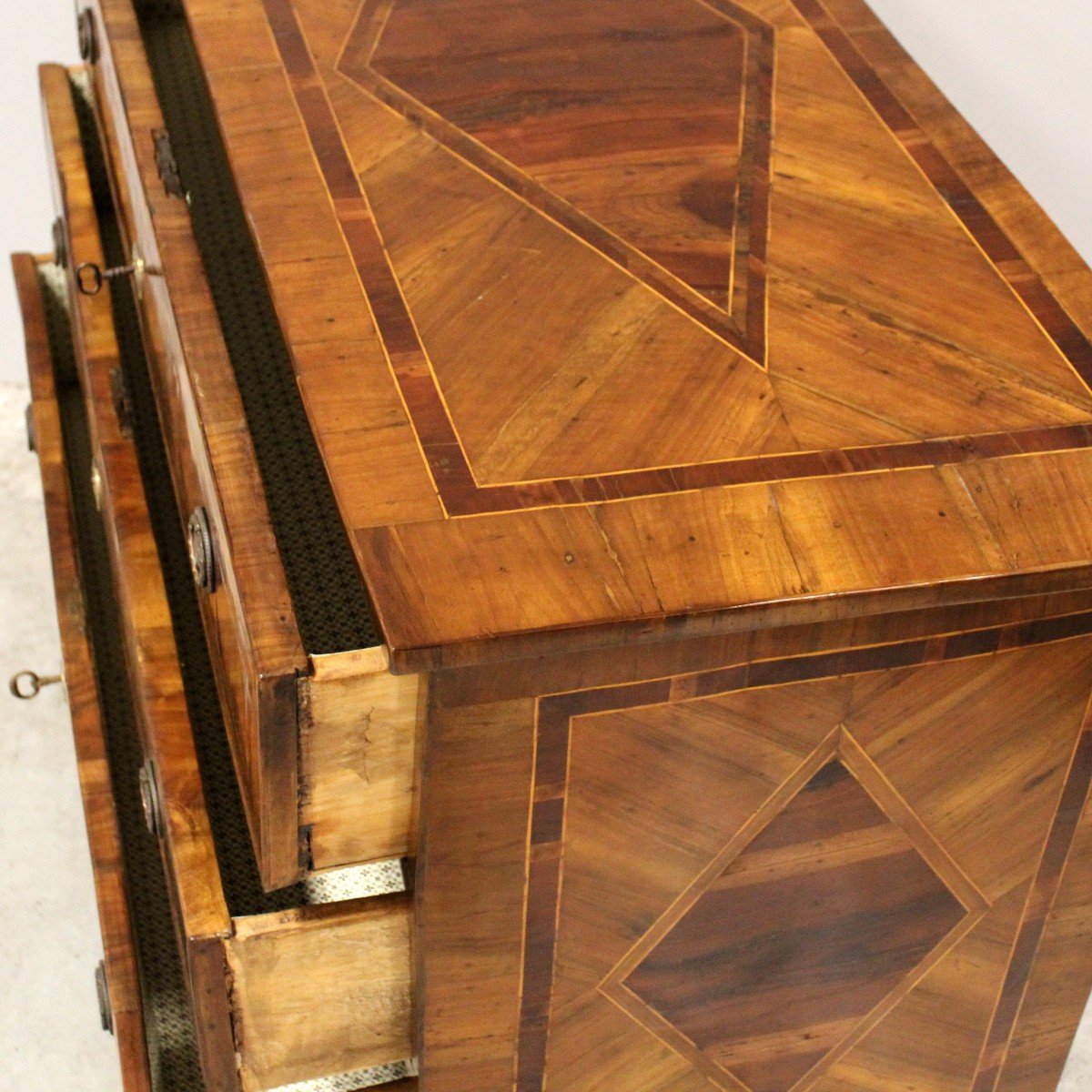 Antique Louis XVI Chest Of Drawers In Walnut Cherrywood And Marquetry - Italy 18th-photo-7