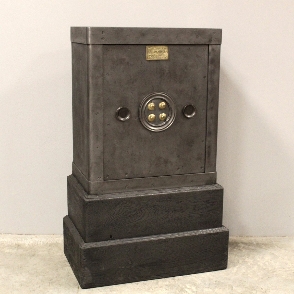 Antique Safe Strongbox-photo-8