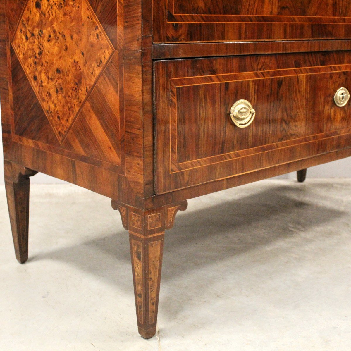 Antique Louis XVI Chest Of Drawers In Walnut And Marquetry - Italy 18th-photo-5