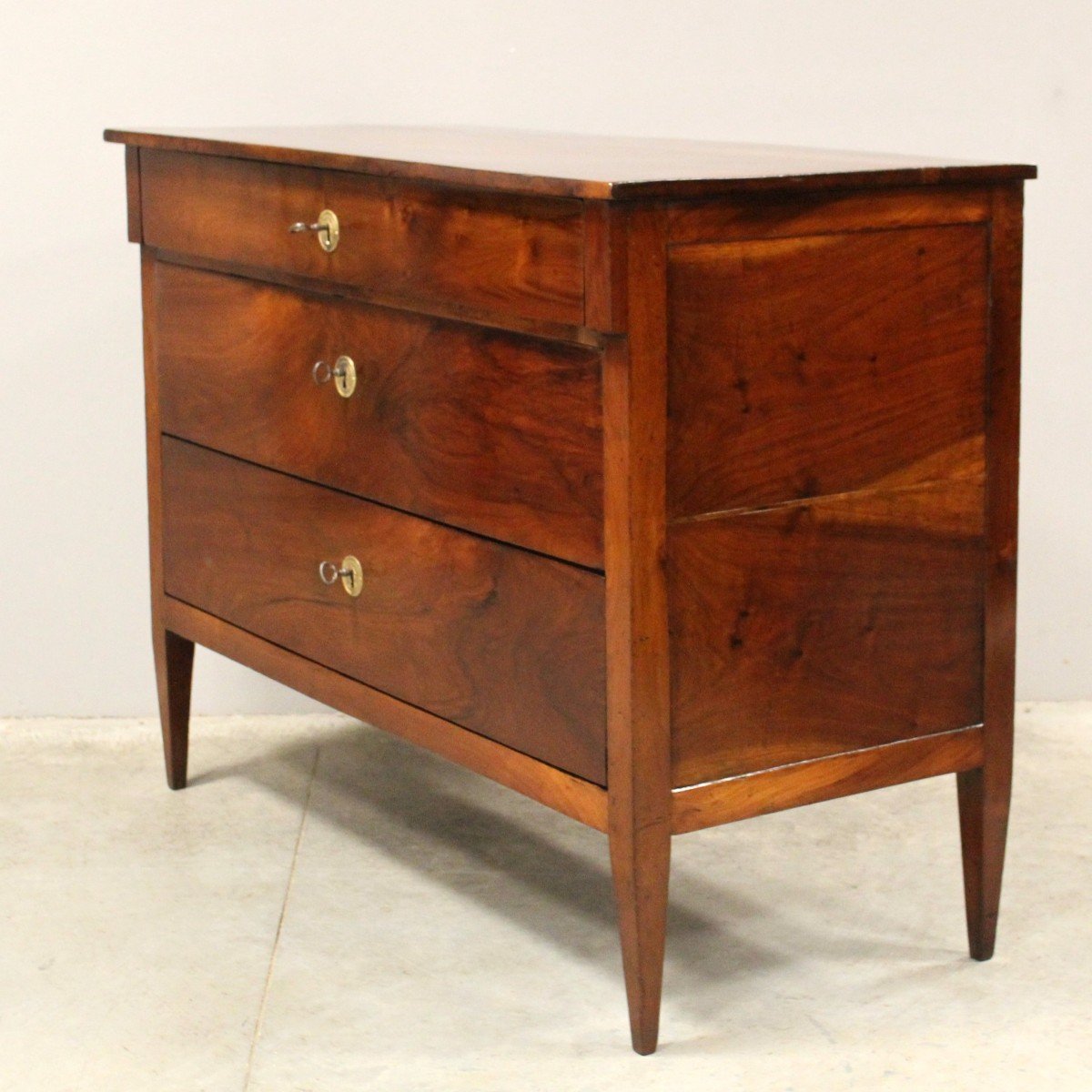 Antique Directoire Chest Of Drawers In Walnut - Italy 18th-photo-3