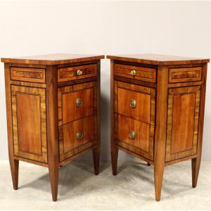 Antique Pair Of Louis XVI Cabinets Bedsides Tables In Walnut And Marquetry - Italy 18th