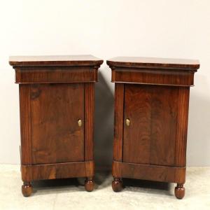 Antique Pair Of Charles X Bedsides Nightstands Tables In Walnut - Italy 19th