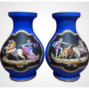 Paire De Vases En Porcelaine Bleu Royal - Fin Du 19e Siècle