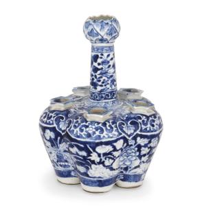 Chinese Planter/tulip In Blue And White Porcelain - 19th Century