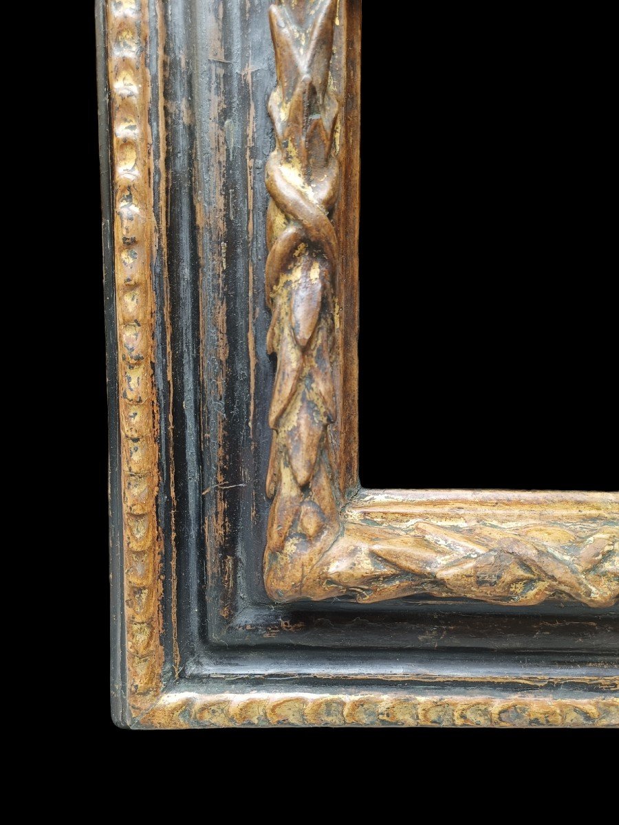 Gilded And Ebonized Carved Wooden Frame.  Piedmont ,17th Century. -photo-3