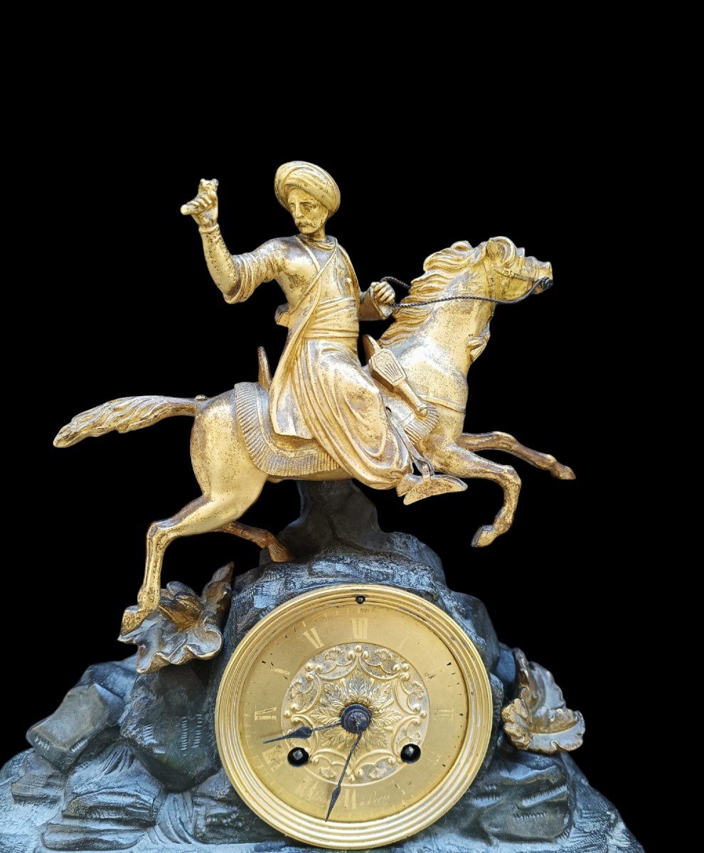 Orientalist Clock In Gilded Bronze.france,19th Century.-photo-2