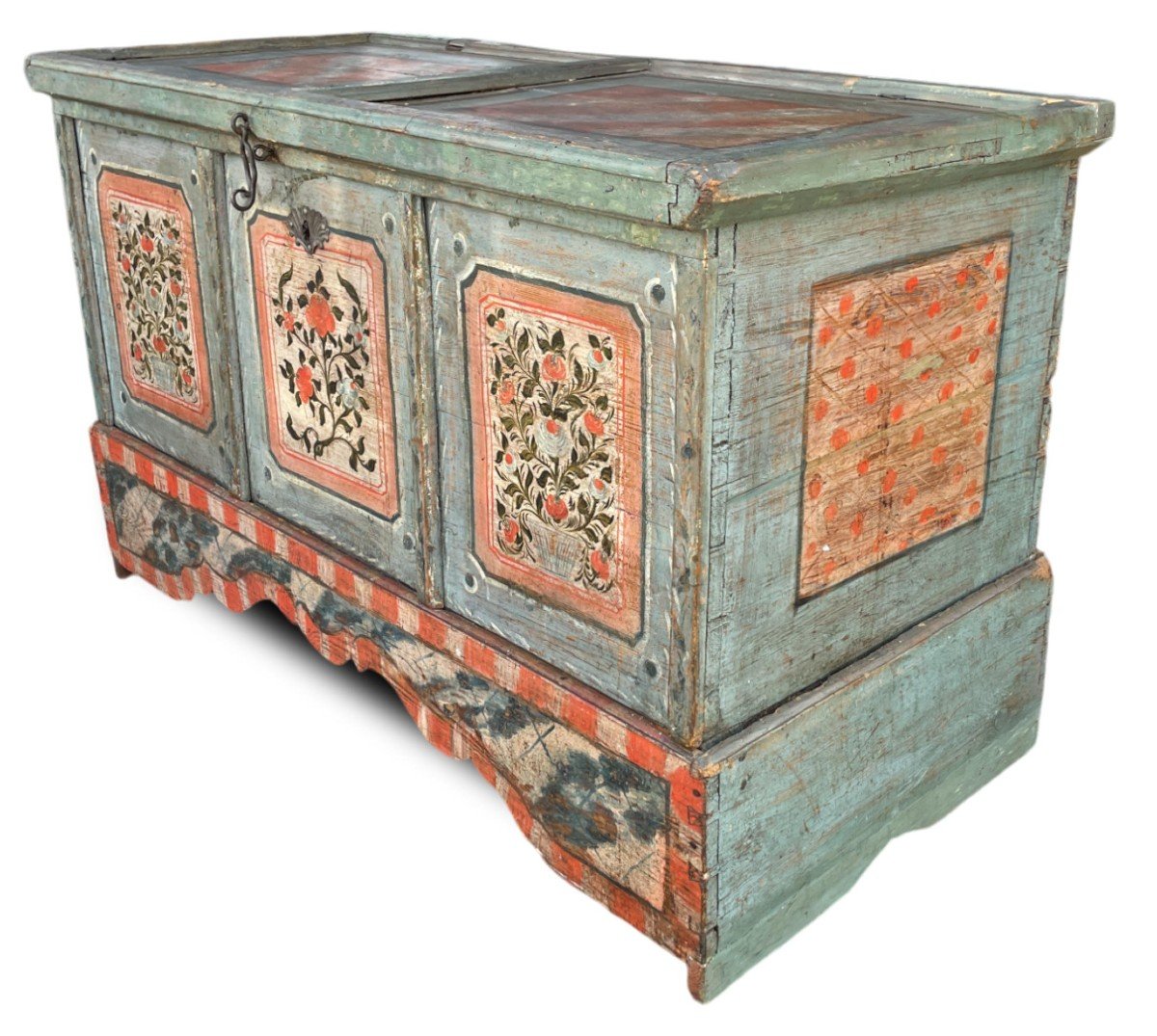 Early XIX Light Blue Floral Painted Blanket Chest-photo-2