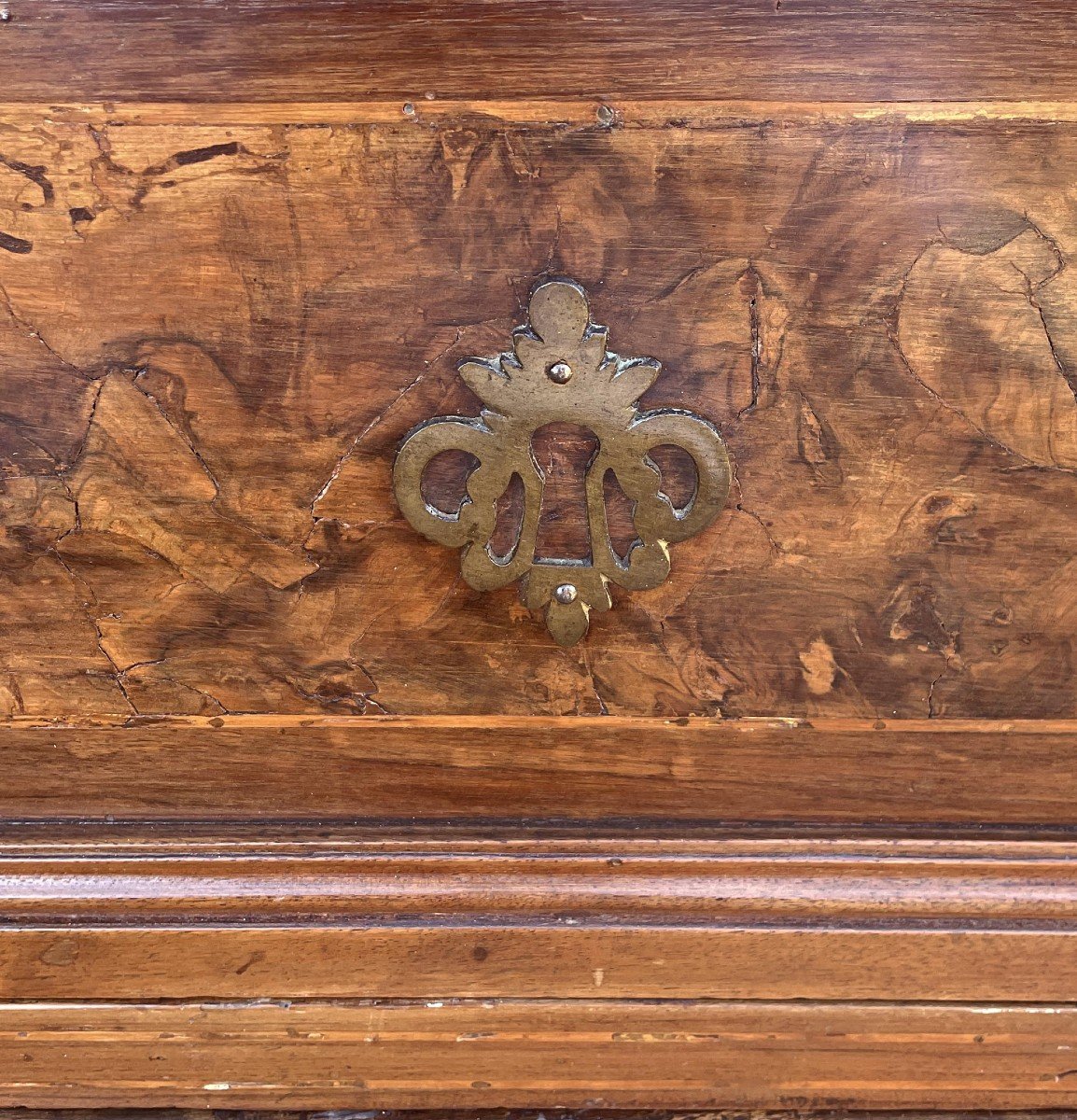 Italian 17th Century Commode With Flap  -photo-6