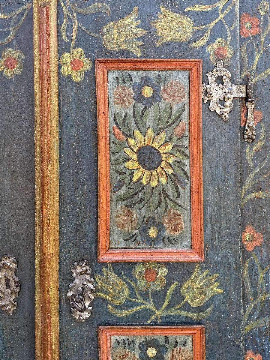 Alpine Blue Painted Cupboard With Sunflowers  -photo-2