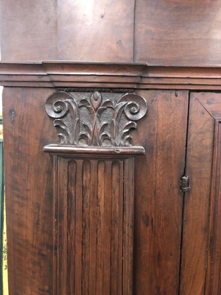 Walnut Wardrobe With Perforated Cymas And Coat Of Arms, With Lily Of The Farnese Family, Parma-photo-2