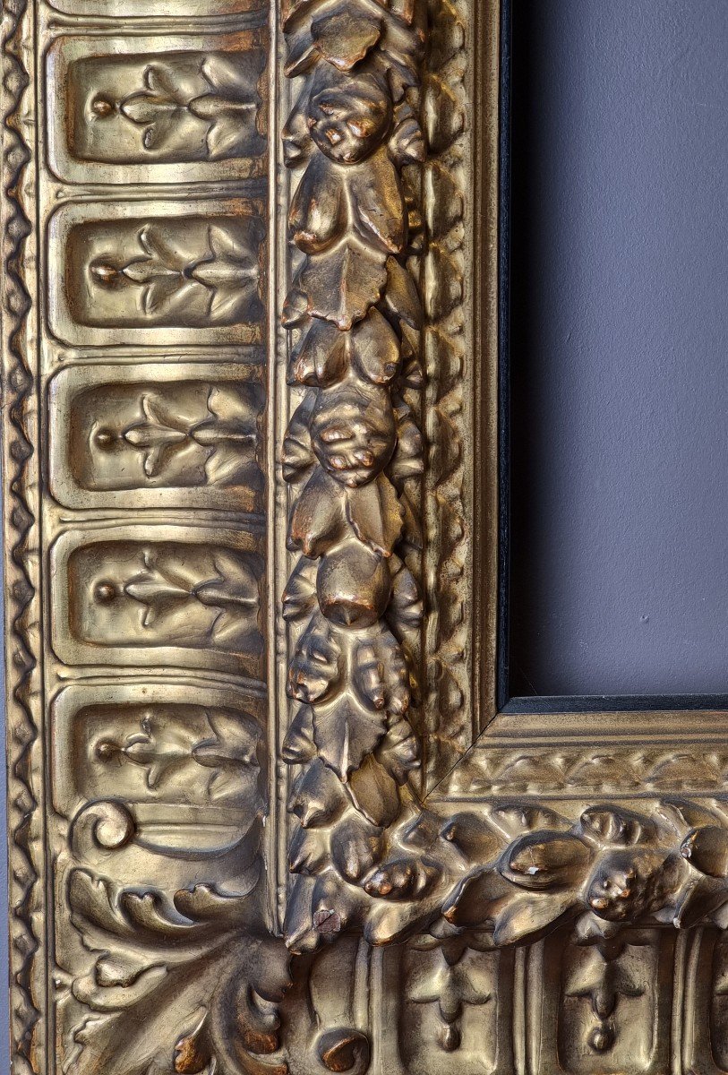 18th-century Italian Frame In Carved Limewood-photo-3