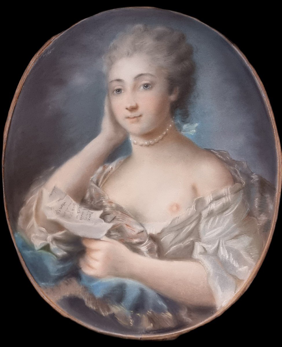 Pastel Portrait On Paper Of A Young Lady With A Letter – French School Of The 18th Century