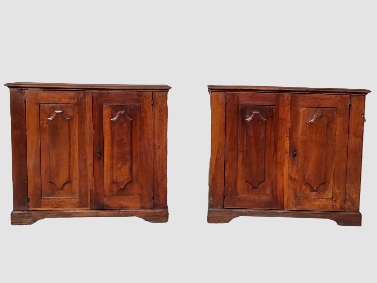  Pair Of 17th-century Emilian Credenzas,-photo-3