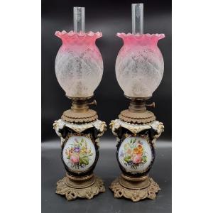 Pair Of Refined Oil Lamps Mounted On Old Paris Porcelain Vases In Cobalt Blue