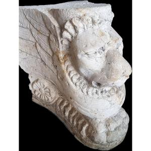 Base In The Shape Of A Winged Lion In Stone