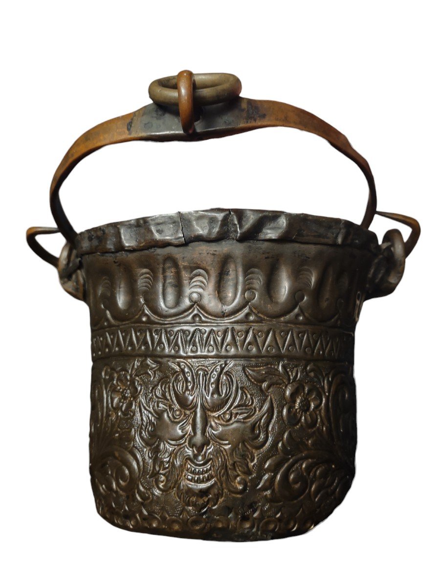 Embossed And Engraved Copper Bucket Venise XVII Century-photo-2