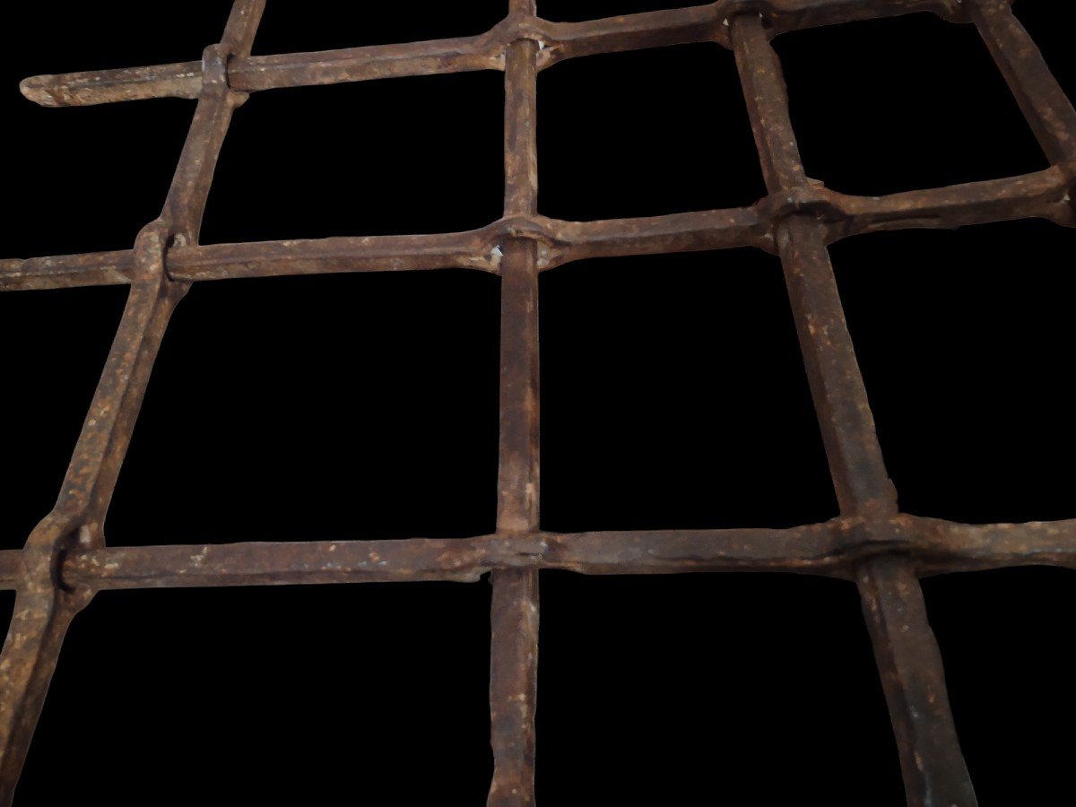 Strong Wrought Iron Window Grate XVII-xviii Century -photo-3