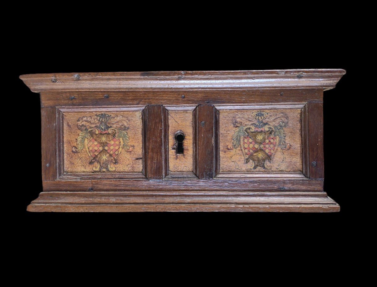 Box In Painted Walnut Florence Eighteenth Century