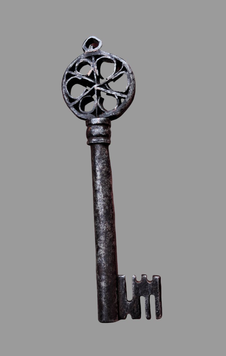 Wrought Iron Venetian Key XVI Century-photo-2