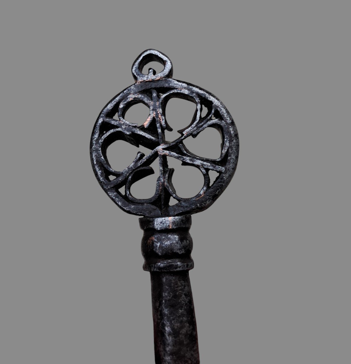 Wrought Iron Venetian Key XVI Century-photo-3