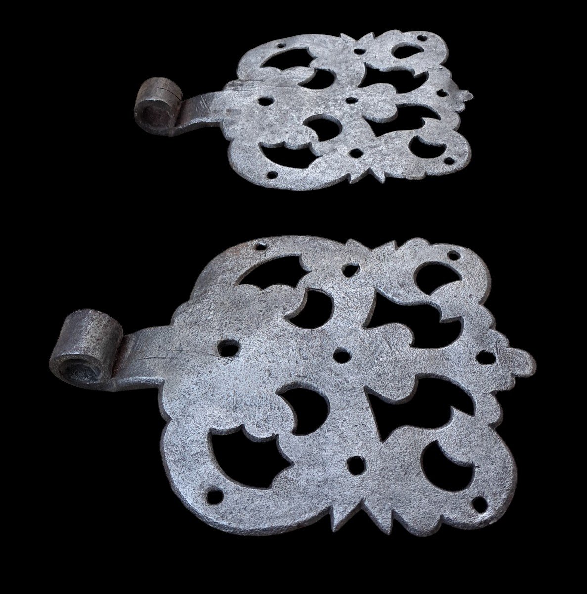 Pair Of Baroque Wrought Iron Hinges-photo-2