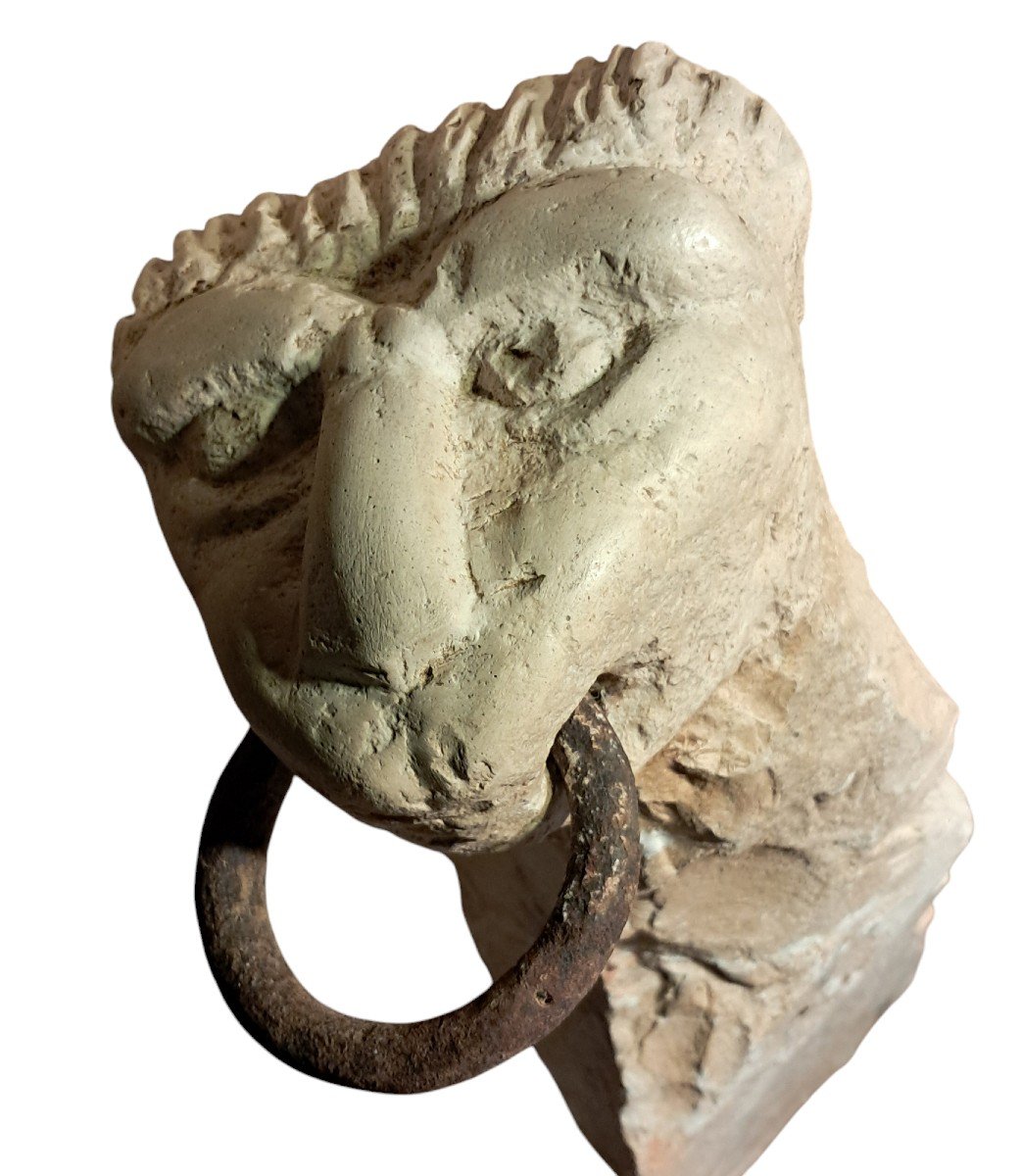 Romanesque Stone Lion Head Holding A Ring Between Its Teeth-photo-7