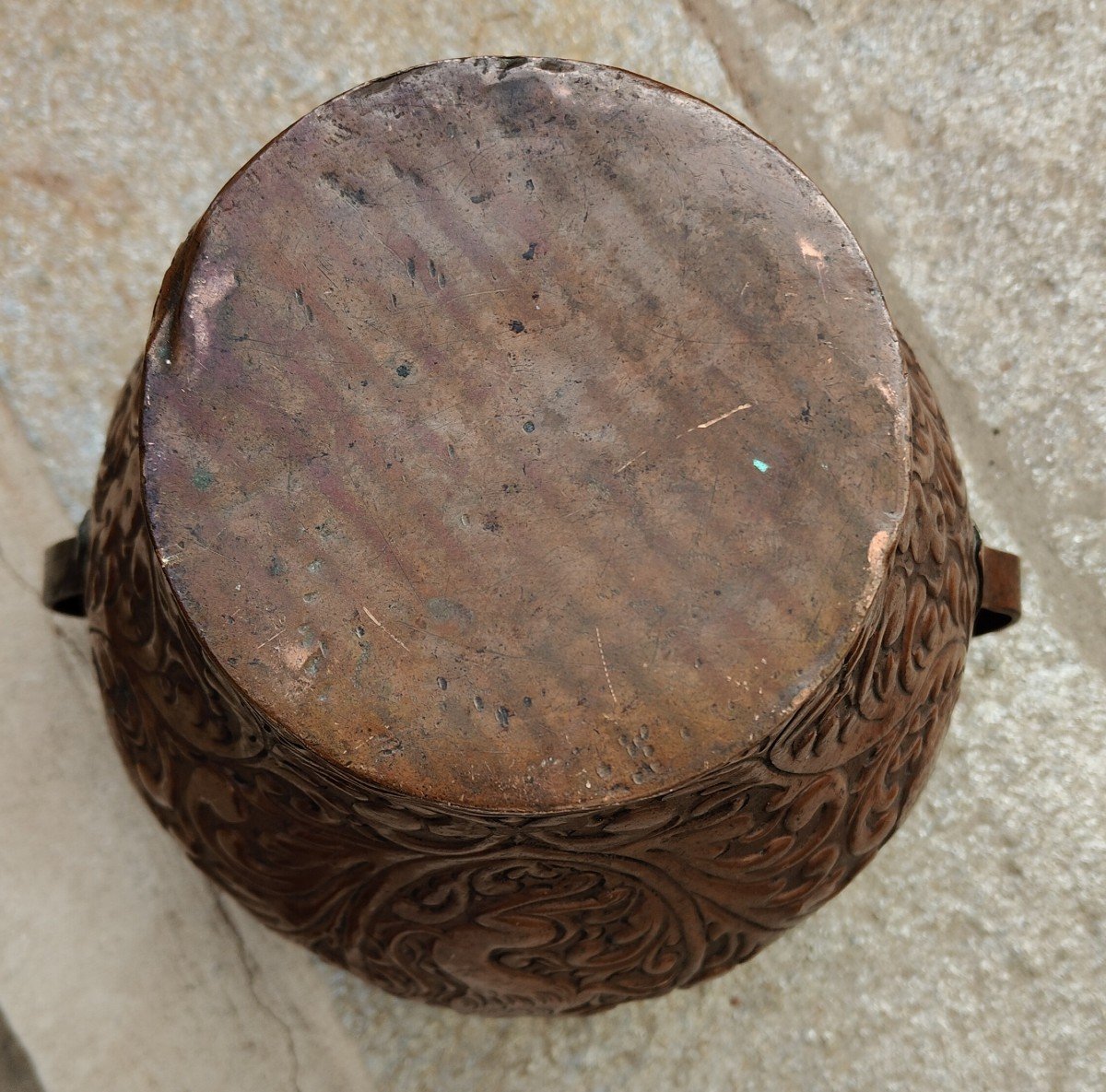 Italian Vase With Double Handle In Embossed Copper 18th Century-photo-8