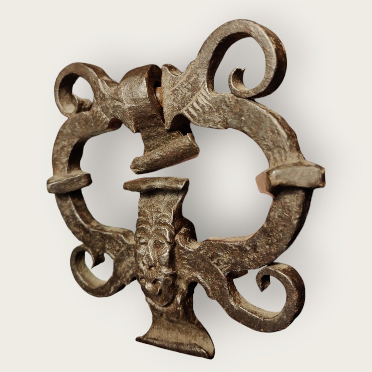 Large Wrought Iron Door Knocker Austria XVII Century-photo-2