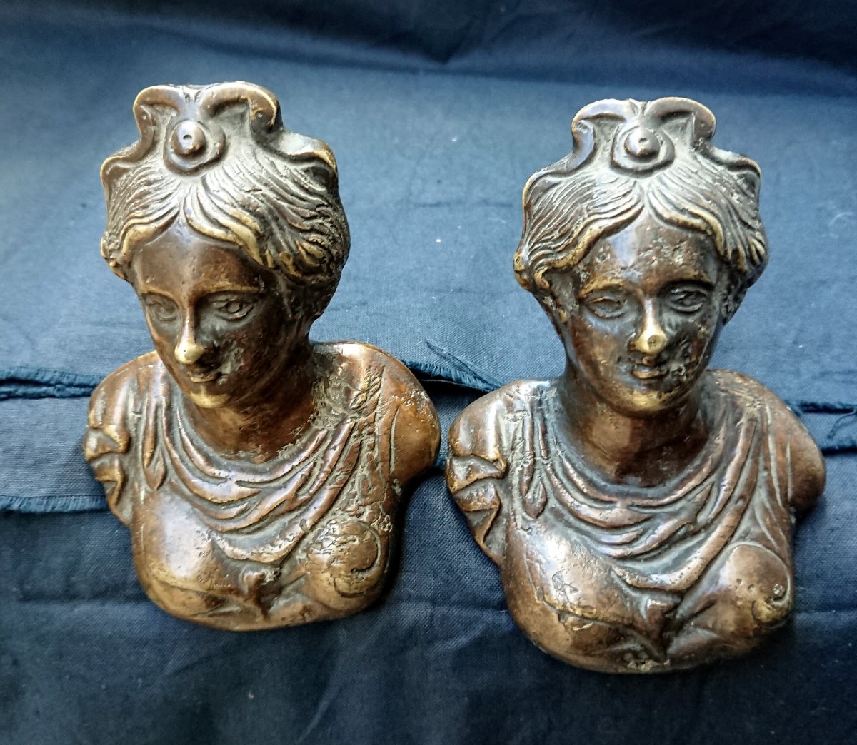 Pair Of Louis XIV Bronze Handles-photo-2