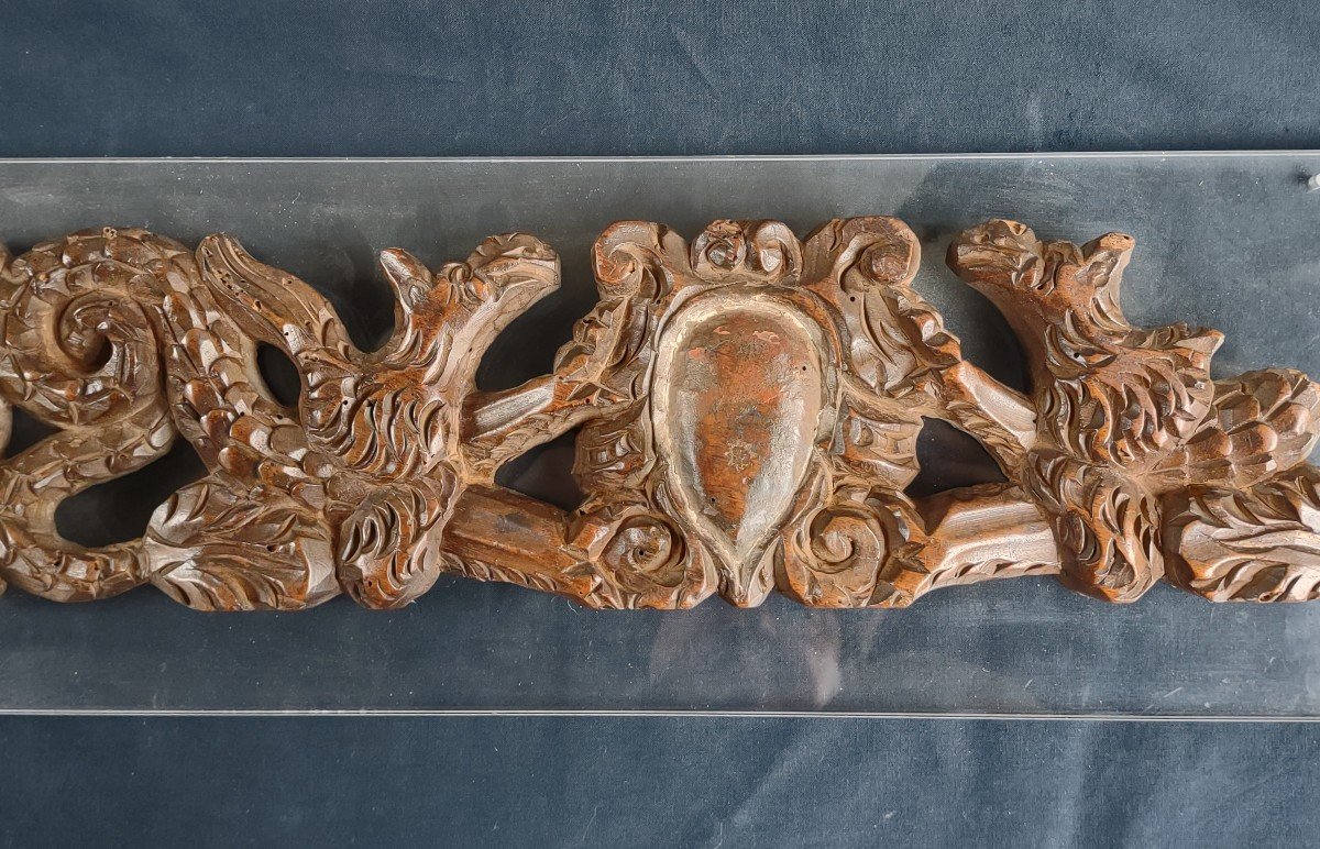 High Era Carved Walnut Frieze-photo-2