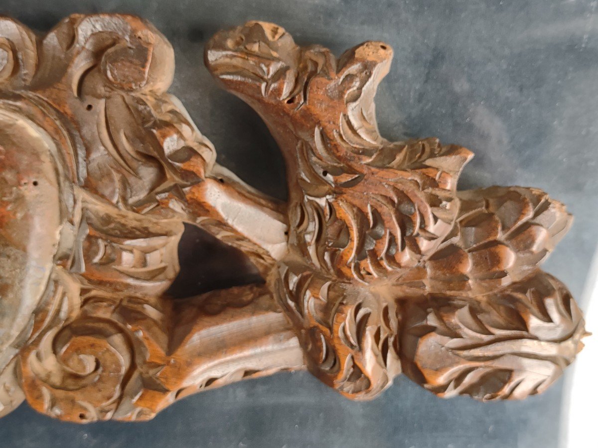 High Era Carved Walnut Frieze-photo-1