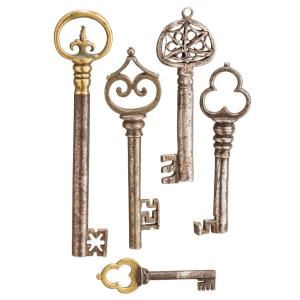 Collection Of 5 Italian And German Keys XVI-xviii Century