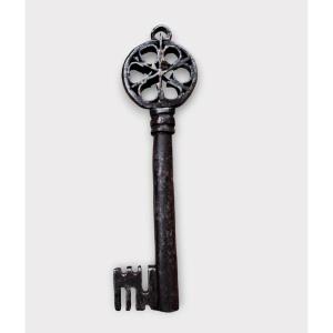 Wrought Iron Venetian Key XVI Century