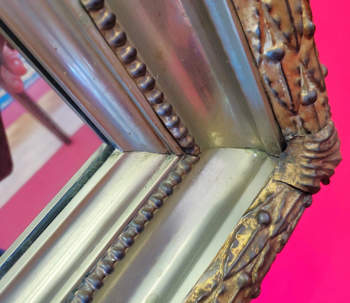 Rectangular Metal Mirror-photo-3