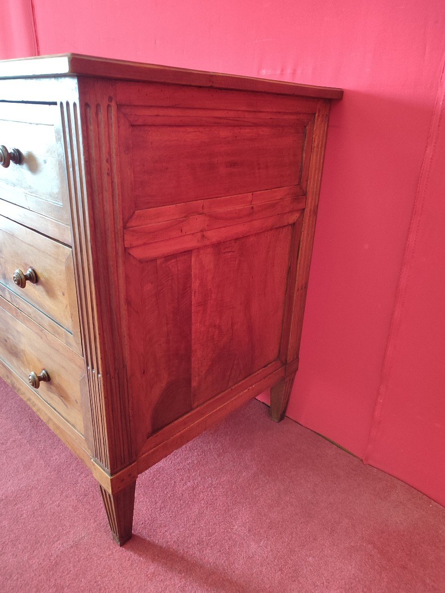 Louis XVI Chest Of Drawers With Pyramid Legs-photo-4