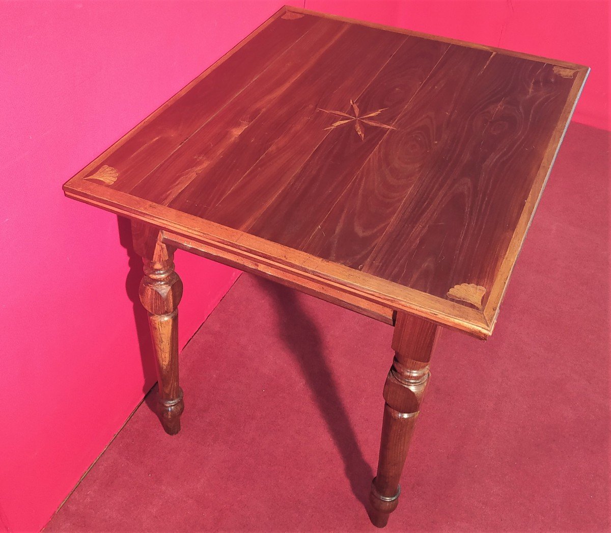Coffee Table With Inlaid Top And Drawer-photo-4
