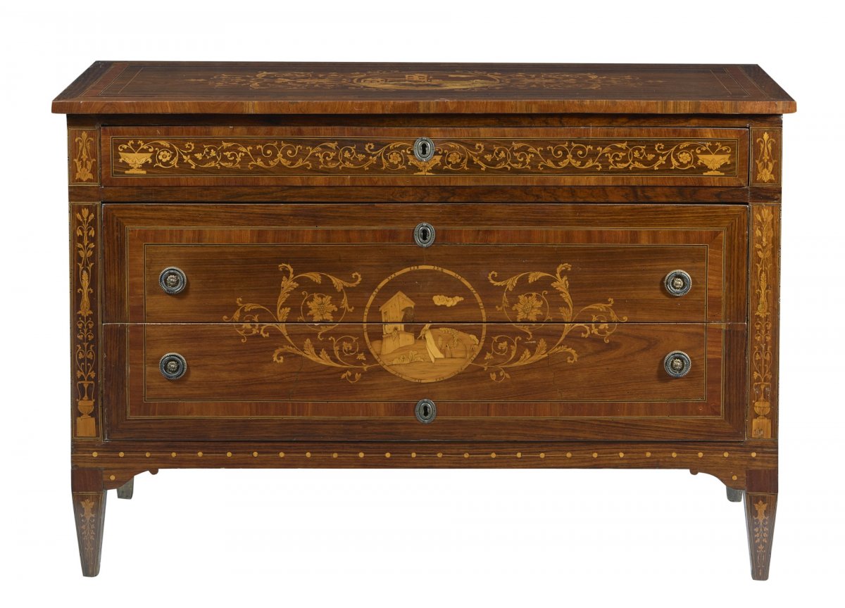 Chest Of Drawers With Marquetry 18th Century