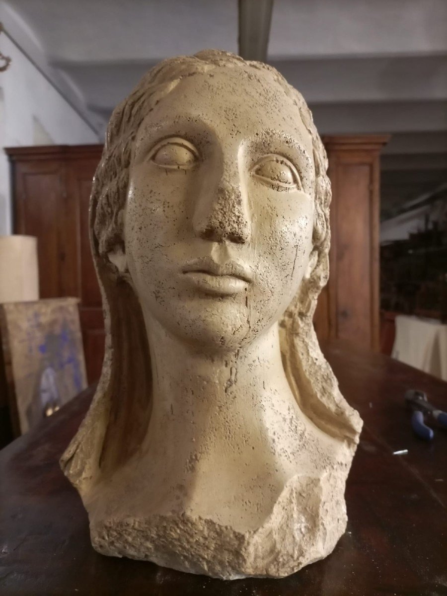 Beautiful Sculpture Greek Woman From The Early 1900s-photo-8