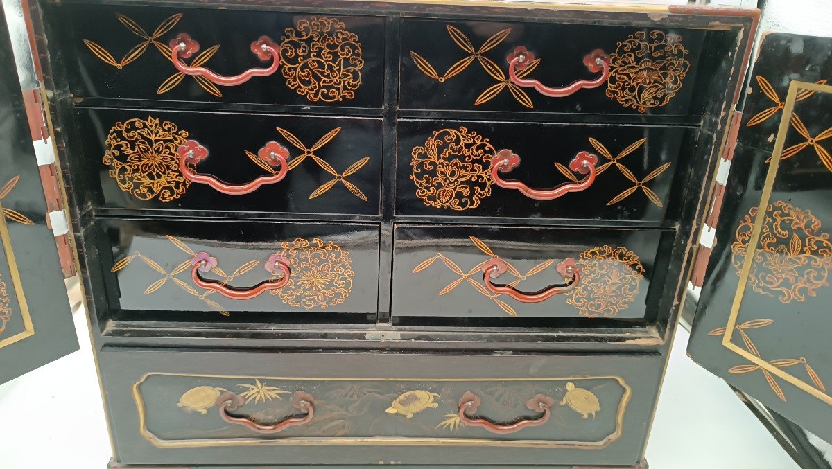 Japanese Lacquered Furniture-photo-4