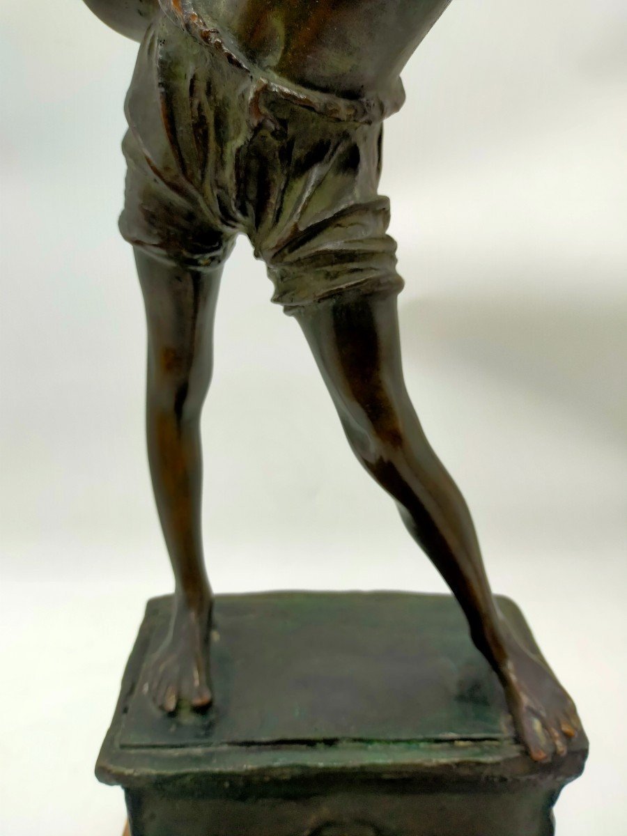 Bronze Sculpture Depicting "the Water Carrier" Of  Late 19th Century Period-photo-5