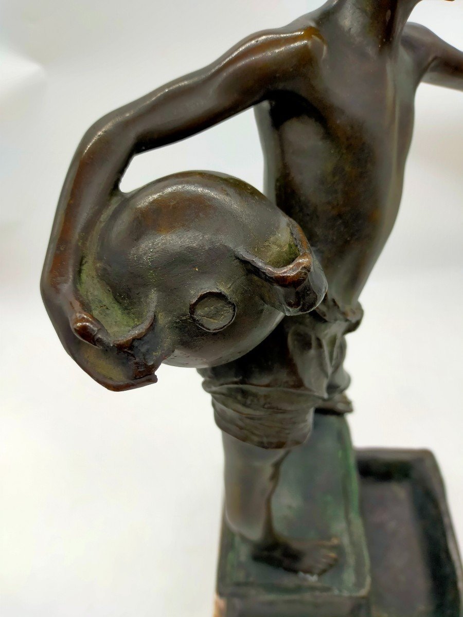 Bronze Sculpture Depicting "the Water Carrier" Of  Late 19th Century Period-photo-8