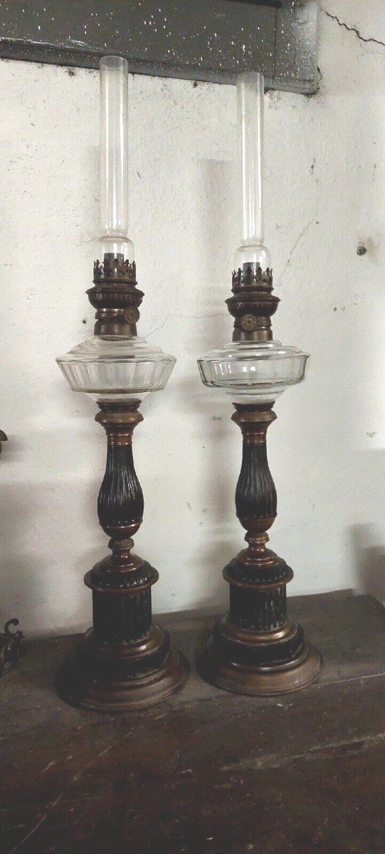 Pair Of Antique 19th Century Metal Oil Lamps In Empire Style Glass-photo-2