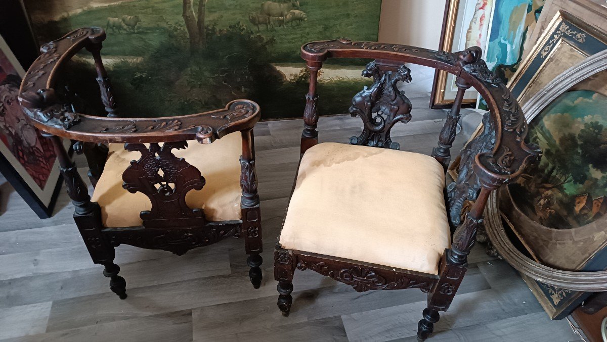 Pair Of Antique Renaissance Style Corner Armchairs, Late 19th Century Florence-photo-3