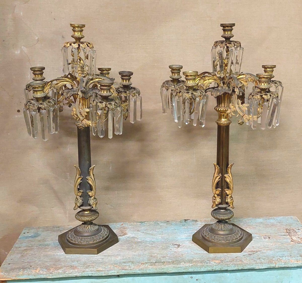 Pair Of Important Large Six-light Candlesticks In Chiselled Bronze -photo-6