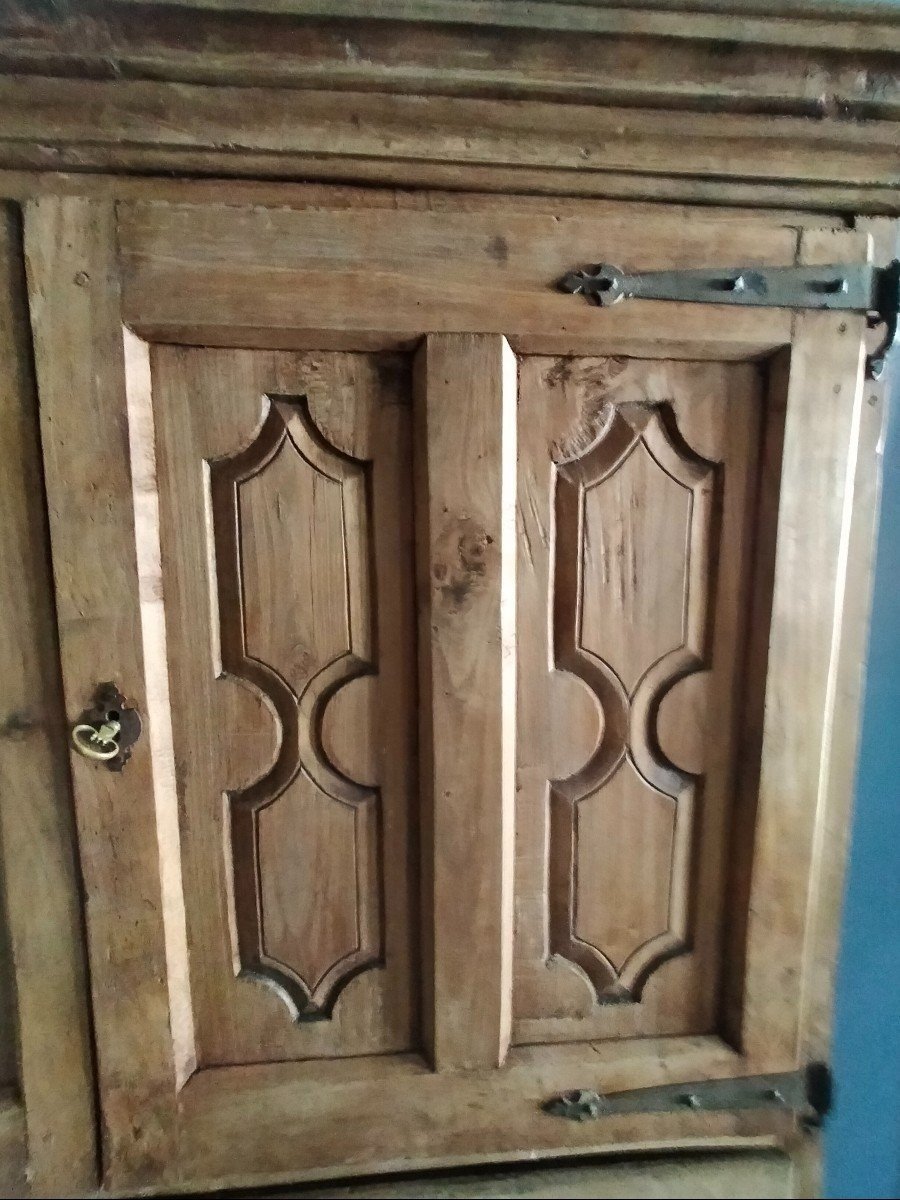 Antique Sideboard With Drawers-photo-4