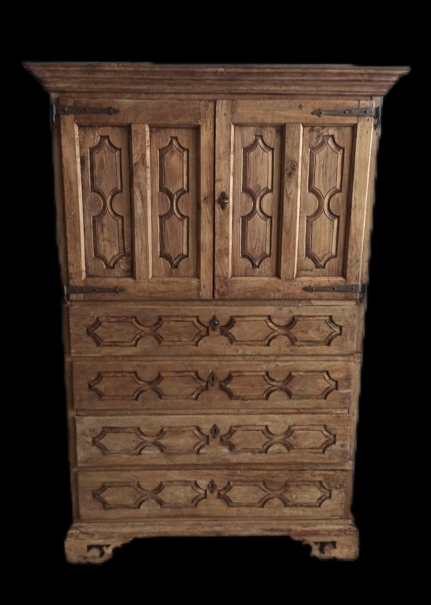 Antique Sideboard With Drawers